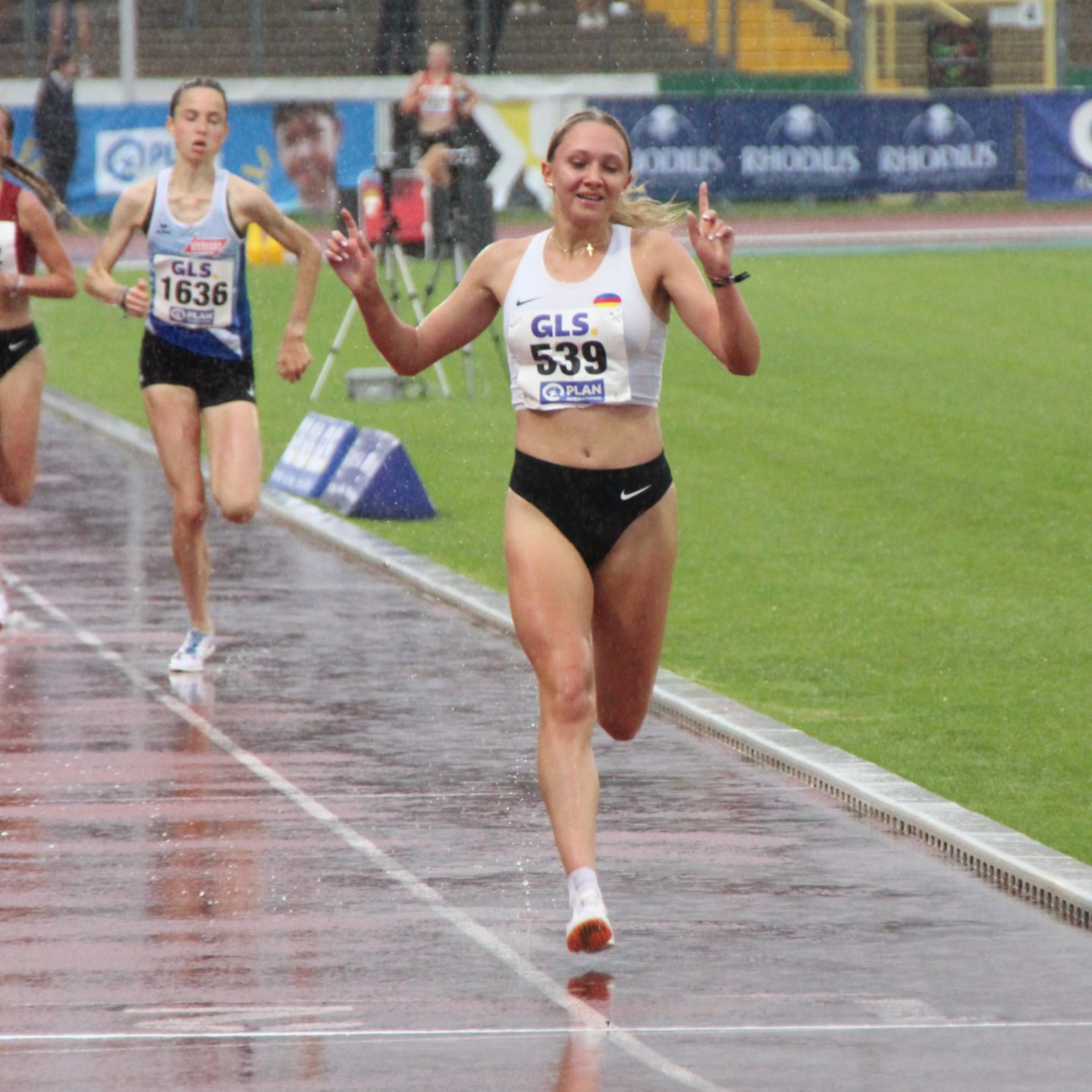 Vanessa Mikitenko und Tristan Kaufhold über 1500 Meter mit weiterer Chance