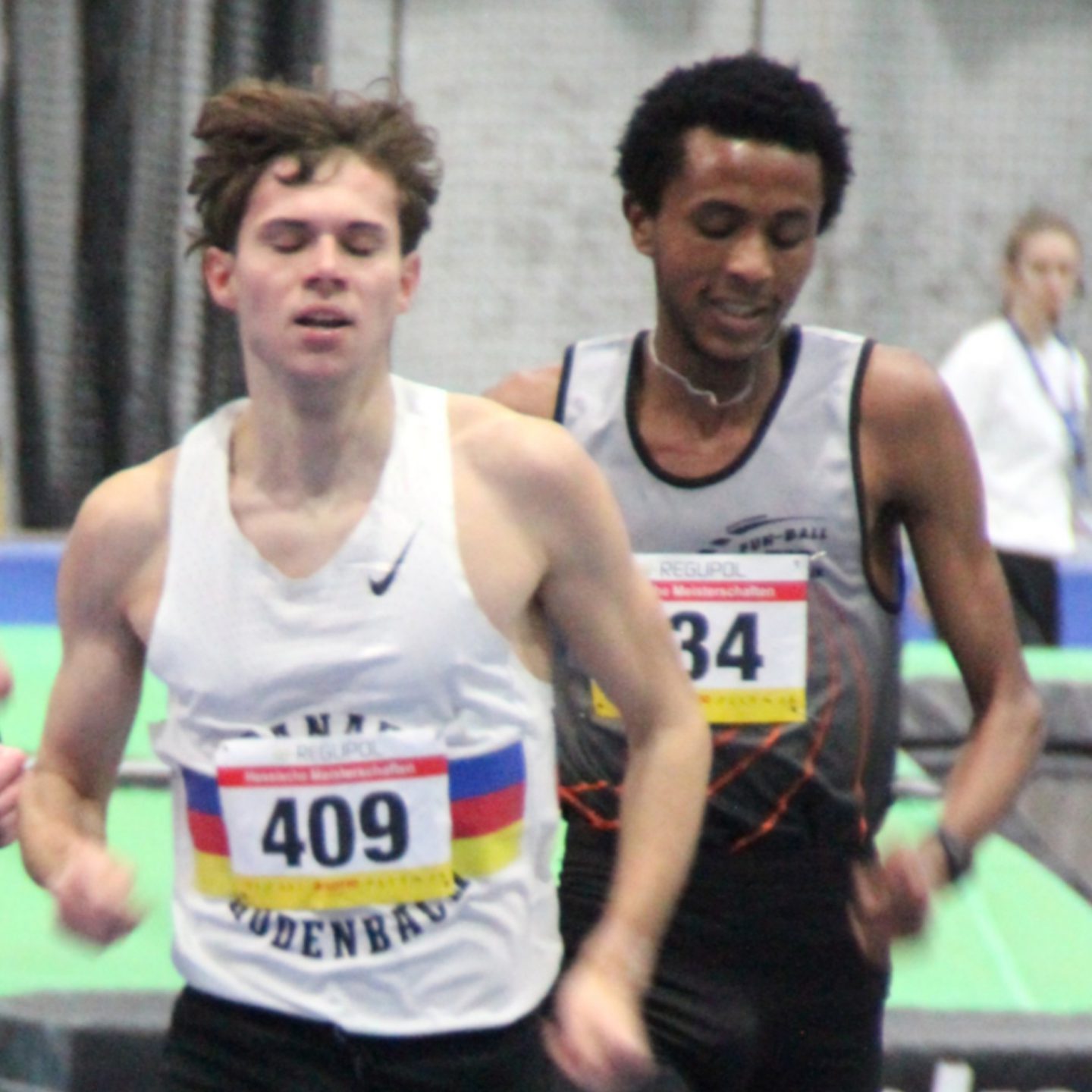 Tristan Kaufhold läuft 1500 Meter in 3:45,91 Minuten