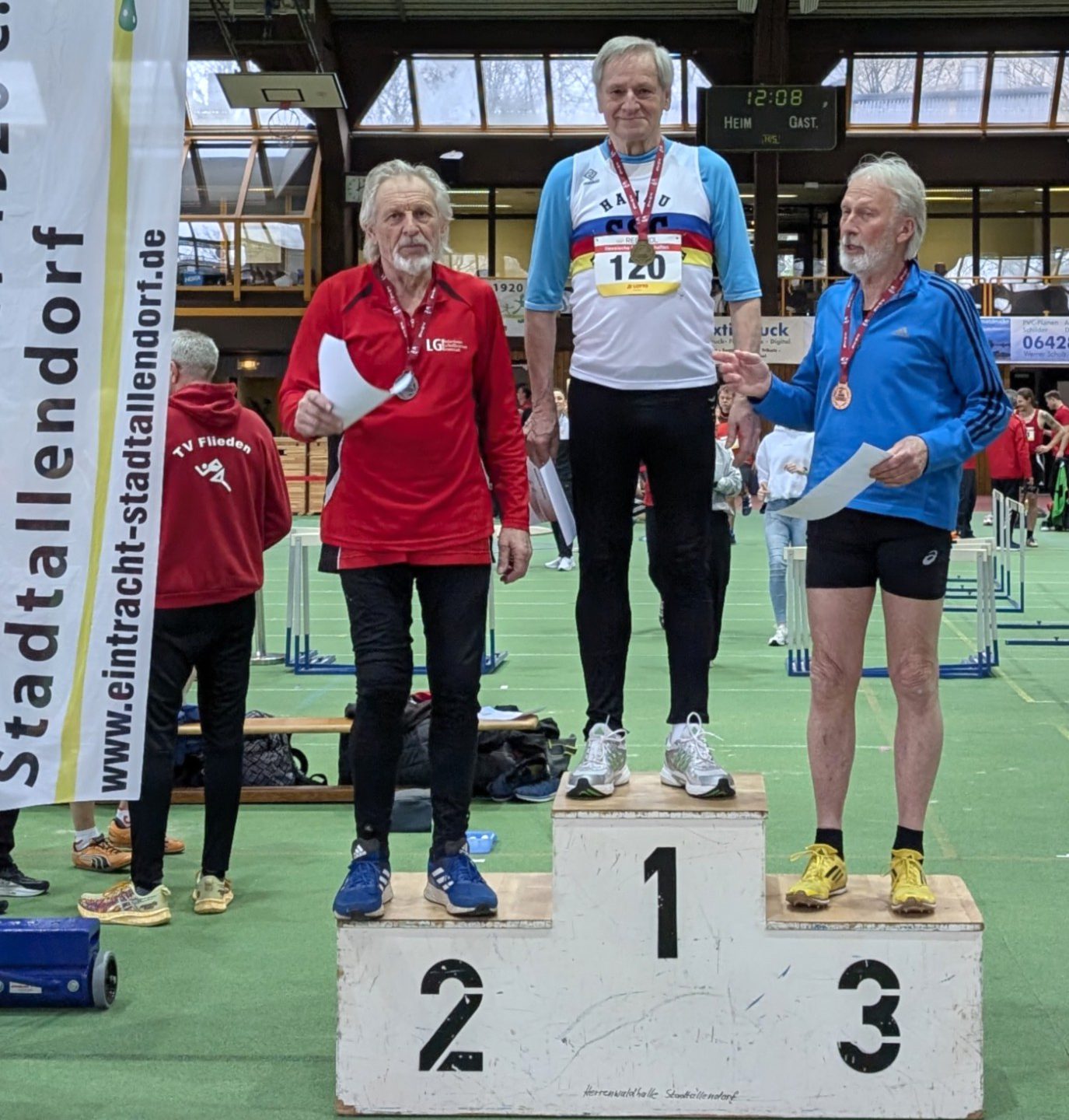 Goldsprint von M75-Athlet Wolfgang Busch